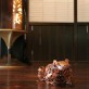 銅のカエルと竹あかり